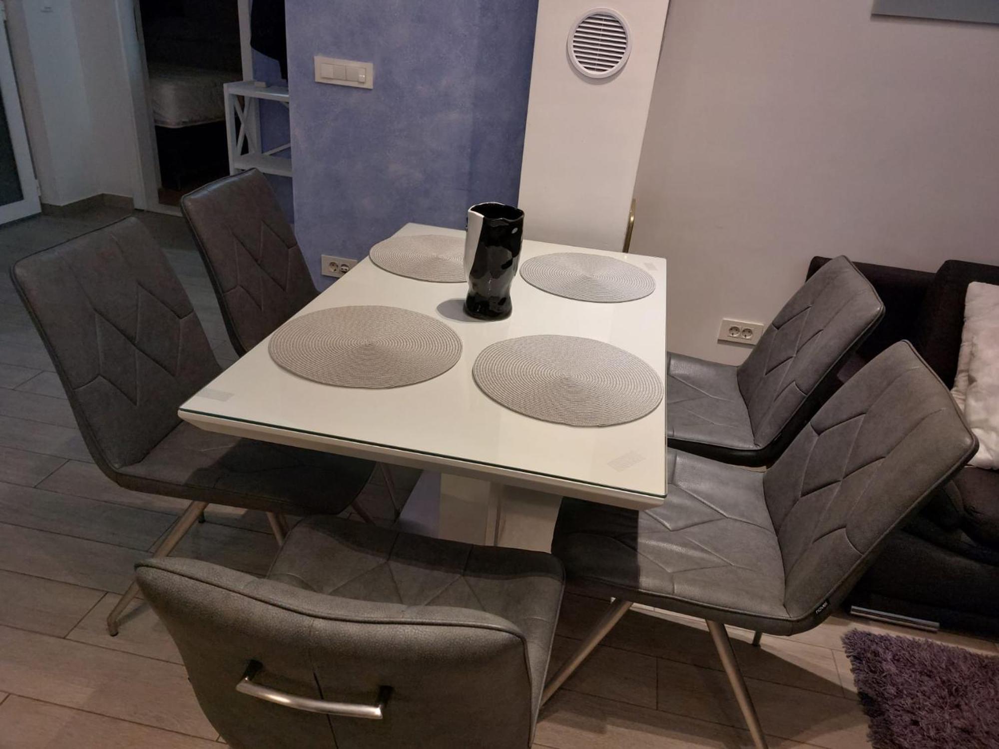 App Lux F Makarska