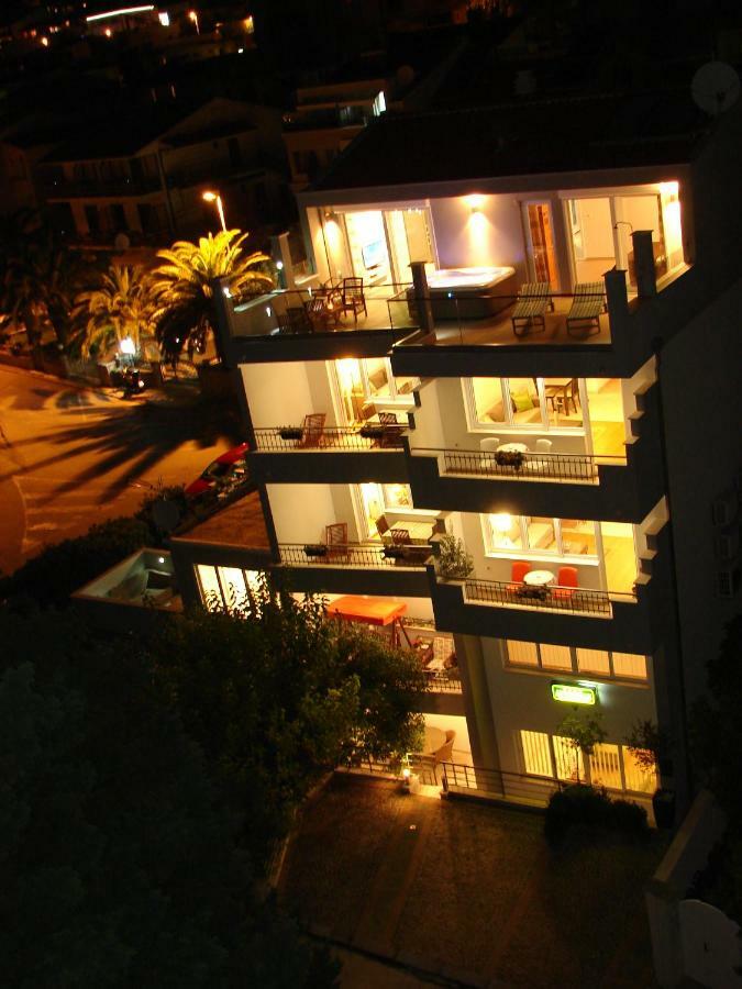App Lux F Apartment *